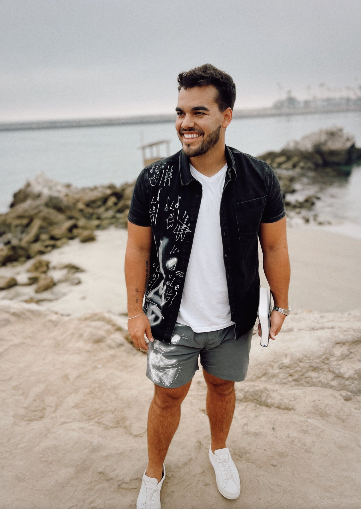 FREEDOM DENIM BUTTON DOWN