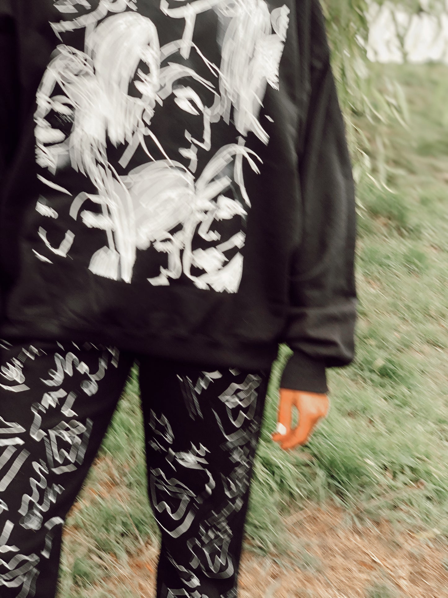 ORIGINAL B&W CREWNECK
