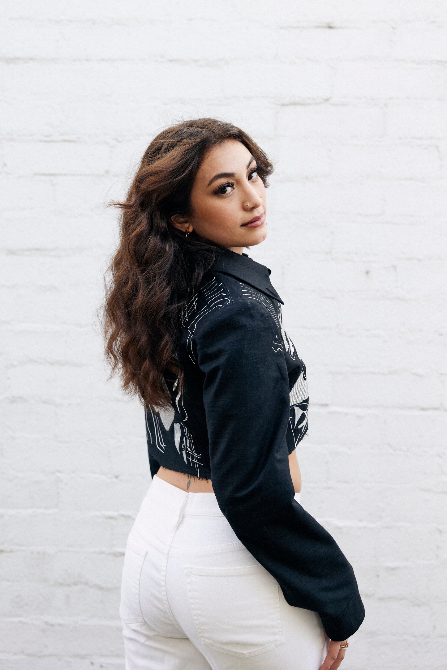 YOU KNOW IT CROPPED BLAZER